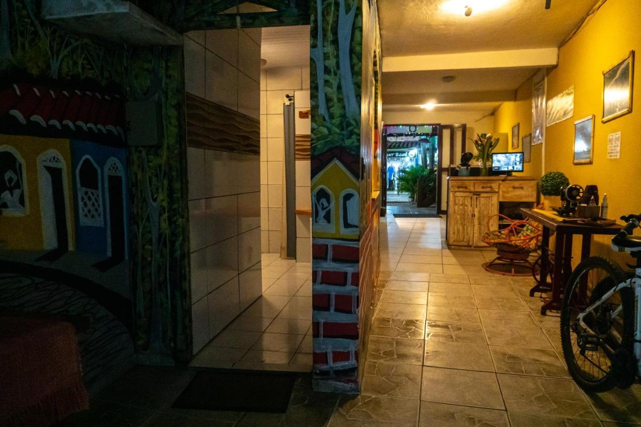 Pv Pousada Passarela Da Vila イタカレ エクステリア 写真